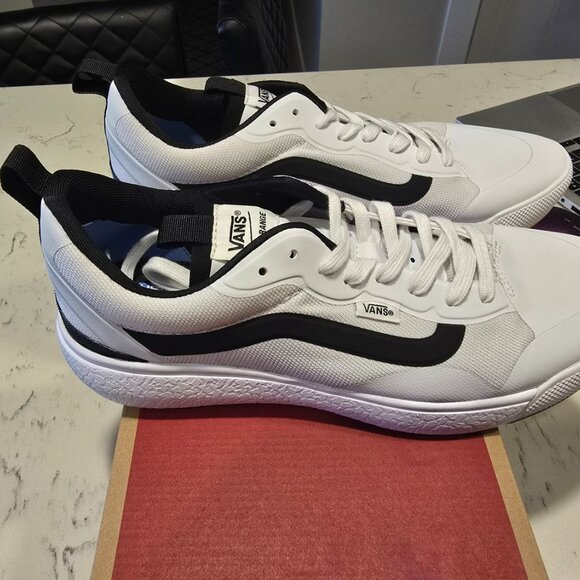VANS UltraRange Exo Mens US Size 10 White Black VN0A4U1KWHT Shoes NEW - Picture 6 of 13